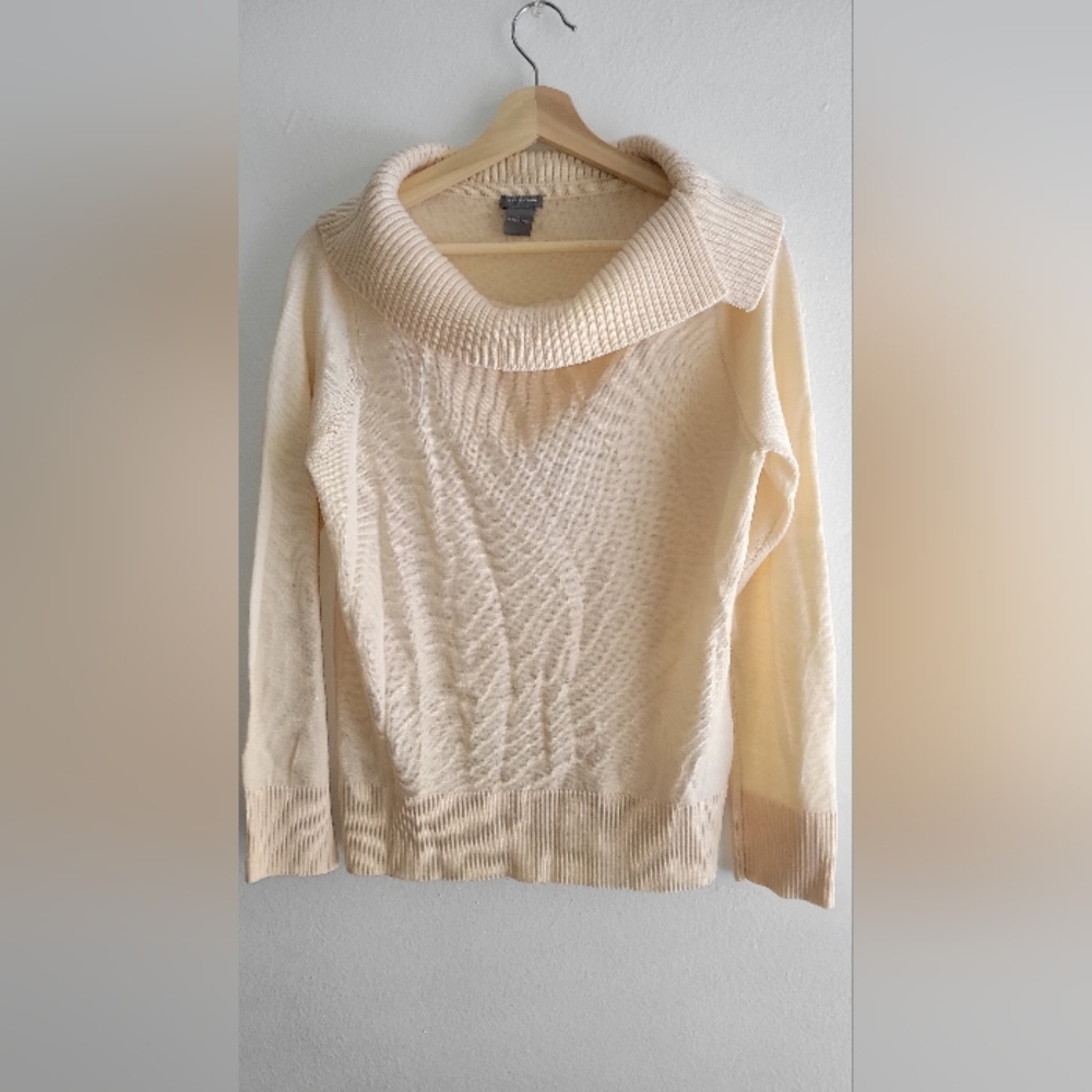 Ann taylor cream sweater